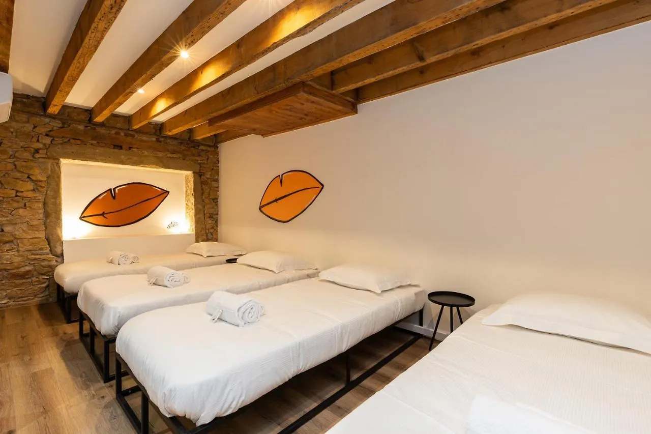 Smartstay Bird Family - Lyon